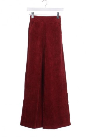 Damen Cordhose Stradivarius, Größe XXS, Farbe Rot, Preis € 14,99