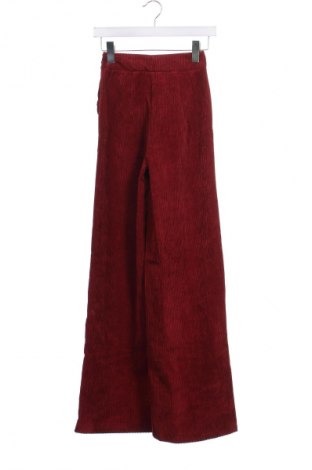 Pantaloni de velvet de femei Stradivarius, Mărime XXS, Culoare Roșu, Preț 91,99 Lei