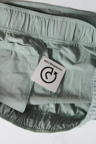 Damen Shorts, Größe M, Farbe Grün, Preis € 4,99