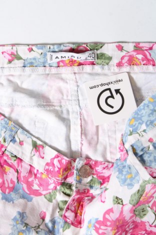 Damen Shorts Amisu, Größe M, Farbe Mehrfarbig, Preis € 4,99