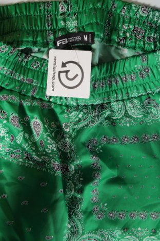 Pantaloni scurți de femei Fb Sister, Mărime M, Culoare Verde, Preț 22,99 Lei