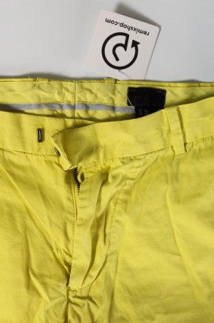 Pantaloni scurți de femei H&M, Mărime L, Culoare Galben, Preț 24,99 Lei