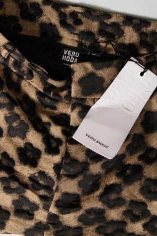 Damskie szorty Vero Moda, Rozmiar M, Kolor Kolorowy, Cena 36,99 zł