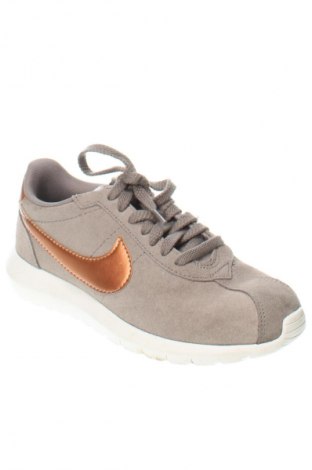 Dámske topánky  Nike, Veľkosť 37, Farba Sivá, Cena  46,00 €