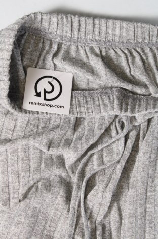 Pantaloni de femei, Mărime S, Culoare Gri, Preț 26,99 Lei