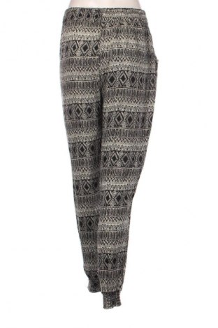 Pantaloni de femei, Mărime XL, Culoare Multicolor, Preț 75,99 Lei