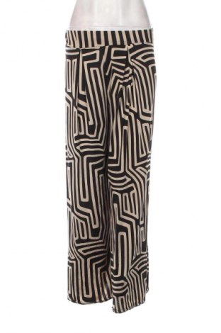 Pantaloni de femei, Mărime M, Culoare Multicolor, Preț 21,99 Lei