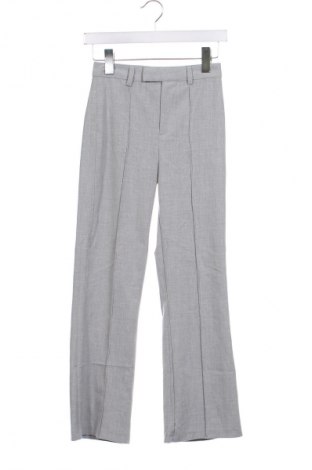 Damenhose Bershka, Größe XS, Farbe Grau, Preis € 9,29