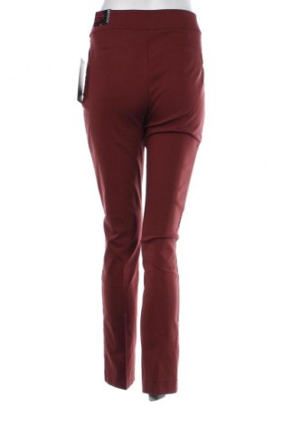 Damenhose Briggs, Größe M, Farbe Rot, Preis € 11,99