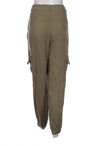 Pantaloni de femei Clockhouse, Mărime M, Culoare Verde, Preț 24,99 Lei