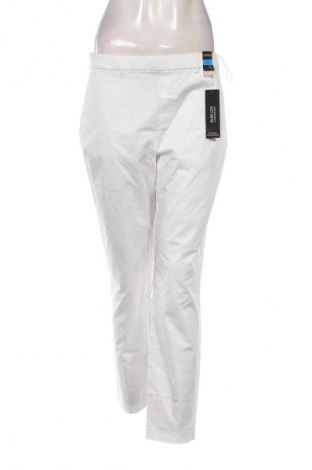 Pantaloni de femei Dunnes, Mărime M, Culoare Alb, Preț 210,99 Lei