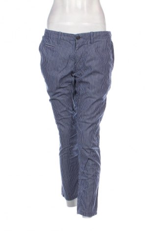 Pantaloni de femei Guess, Mărime L, Culoare Multicolor, Preț 88,54 Lei