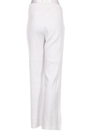 Pantaloni de femei H&M, Mărime L, Culoare Alb, Preț 120,05 Lei