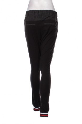 Pantaloni de femei Kaffe, Mărime S, Culoare Negru, Preț 68,99 Lei