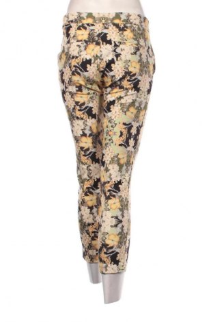 Pantaloni de femei Karol, Mărime S, Culoare Multicolor, Preț 24,99 Lei