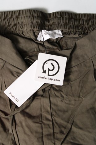 Pantaloni de femei Mango, Mărime M, Culoare Verde, Preț 38,99 Lei