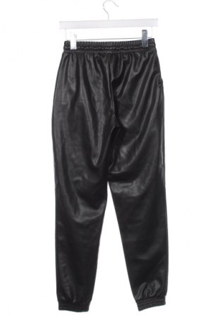 Pantaloni de femei Reserved, Mărime XS, Culoare Negru, Preț 44,99 Lei