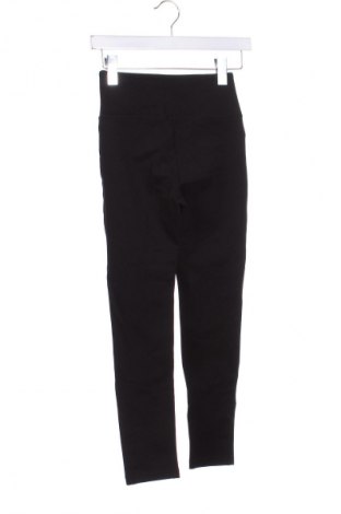 Damenhose Stradivarius, Größe XS, Farbe Schwarz, Preis 18,55 €