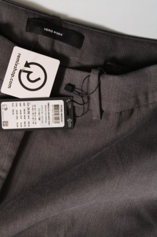 Pantaloni de femei Vero Moda, Mărime L, Culoare Gri, Preț 71,99 Lei