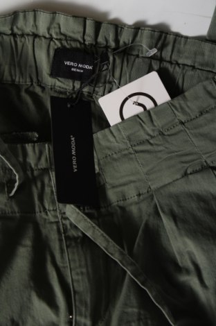 Pantaloni de femei Vero Moda, Mărime L, Culoare Verde, Preț 158,16 Lei