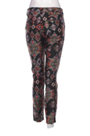 Pantaloni de femei Zara, Mărime S, Culoare Multicolor, Preț 31,99 Lei