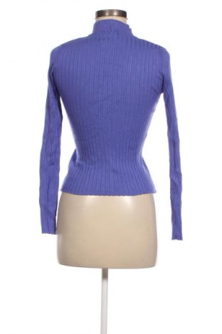 Damenpullover Bershka, Größe M, Farbe Lila, Preis 8,99 €