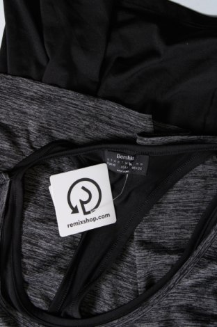 Dámský sportovní top  Bershka, Velikost XS, Barva Vícebarevné, Cena  75,00 Kč