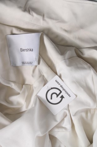 Dámska kožená bunda  Bershka, Veľkosť XS, Farba Biela, Cena  19,45 €