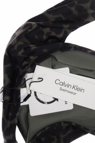 Dětské plavky  Calvin Klein, Velikost 14-15y/ 168-170 cm, Barva Vícebarevné, Cena  947,00 Kč