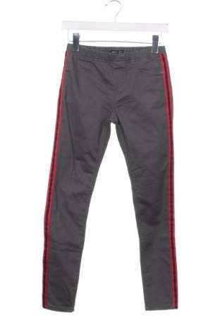 Kinderjeans Reserved, Größe 10-11y/ 146-152 cm, Farbe Grau, Preis 4,99 €