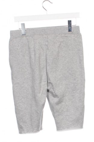 Kinder Shorts S.Oliver, Größe 15-18y/ 170-176 cm, Farbe Grau, Preis 7,99 €