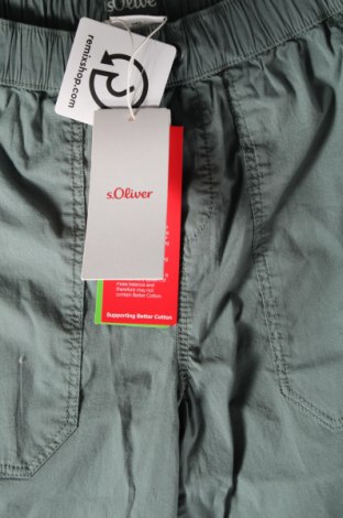 Kinder Shorts S.Oliver, Größe 8-9y/ 134-140 cm, Farbe Grün, Preis 9,79 €