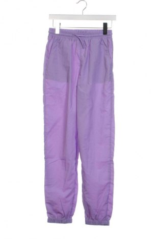 Pantaloni de trening, pentru copii LMTD, Mărime 12-13y/ 158-164 cm, Culoare Mov, Preț 54,99 Lei