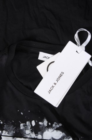 Pánské tričko  Jack & Jones, Velikost S, Barva Černá, Cena  249,00 Kč