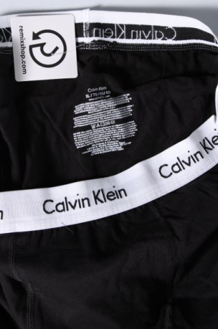 Мъжки боксерки Calvin Klein, Размер XL, Цвят Черен, Цена 38,29 лв.