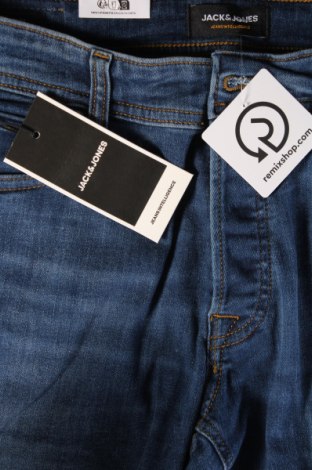 Męskie jeansy Jack & Jones, Rozmiar M, Kolor Niebieski, Cena 102,99 zł