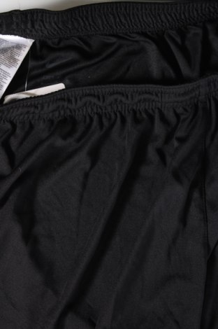 Pantaloni scurți de bărbați Nike, Mărime L, Culoare Negru, Preț 89,99 Lei