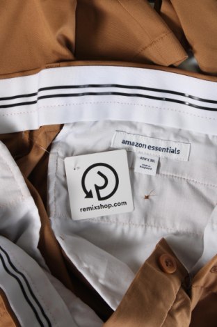 Pantaloni de bărbați Amazon Essentials, Mărime XL, Culoare Maro, Preț 100,99 Lei