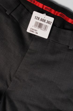 Herrenhose Hugo Boss, Größe M, Farbe Grau, Preis 52,99 €