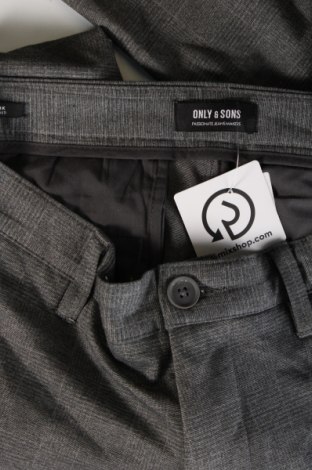 Pantaloni de bărbați Only & Sons, Mărime L, Culoare Gri, Preț 103,99 Lei