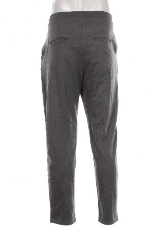 Pantaloni de bărbați Royal Class, Mărime XL, Culoare Gri, Preț 151,79 Lei