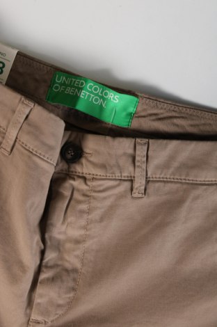 Pantaloni de bărbați United Colors Of Benetton, Mărime M, Culoare Maro, Preț 91,99 Lei