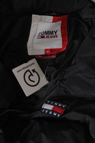 Мъжко яке Tommy Jeans, Размер M, Цвят Черен, Цена 205,99 лв.