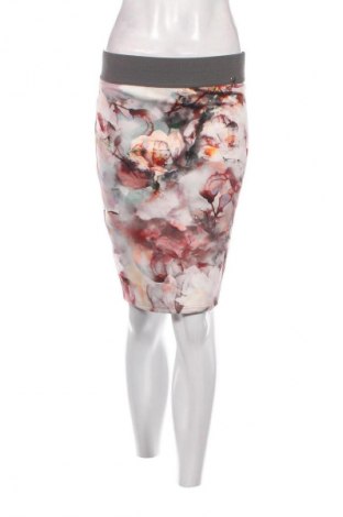 Fustă Dika, Mărime S, Culoare Multicolor, Preț 21,99 Lei