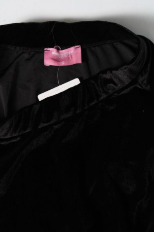 Fustă Pink Woman, Mărime S, Culoare Negru, Preț 21,99 Lei