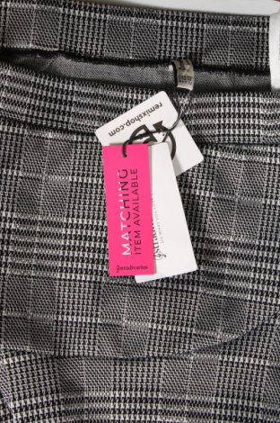 Φούστα Stradivarius, Μέγεθος XL, Χρώμα Πολύχρωμο, Τιμή 7,99 €