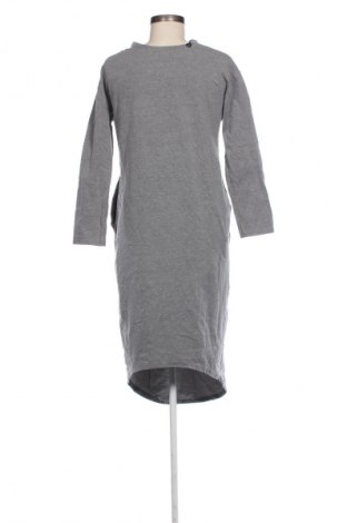 Kleid, Größe M, Farbe Grau, Preis 7,99 €