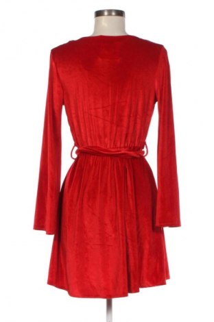 Kleid, Größe M, Farbe Rot, Preis € 6,49