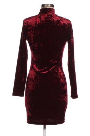 Kleid, Größe S, Farbe Rot, Preis € 6,99