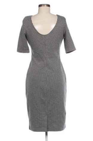 Kleid, Größe M, Farbe Grau, Preis € 6,99